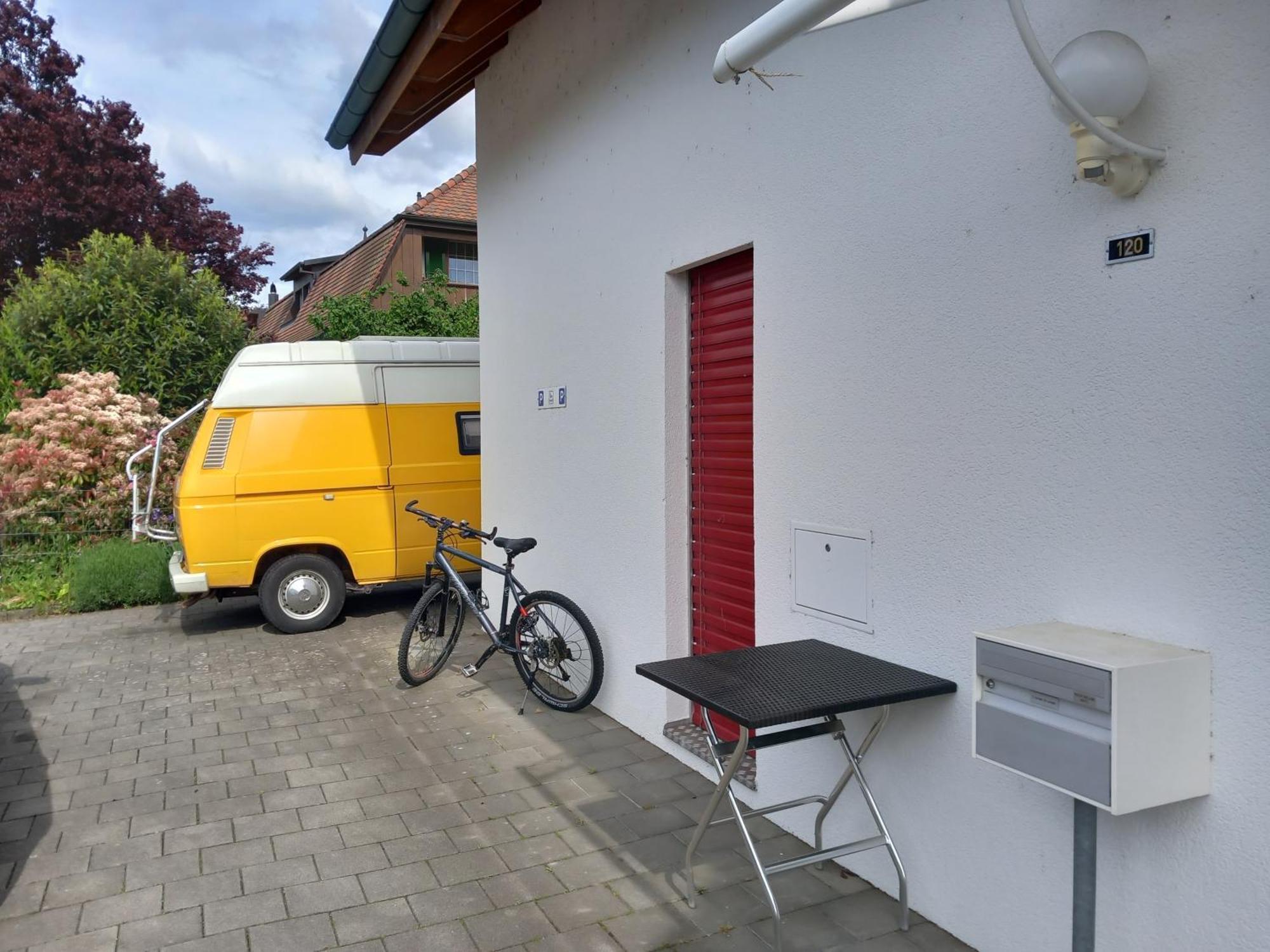 Gemuetliches Zimmer In Muntelier Nahe Am See Appartement Buitenkant foto